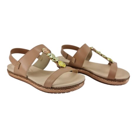 99143308 1754329604783.jpg NUDE