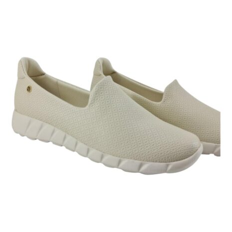 968861841 1744374377474.jpg OFF WHITE