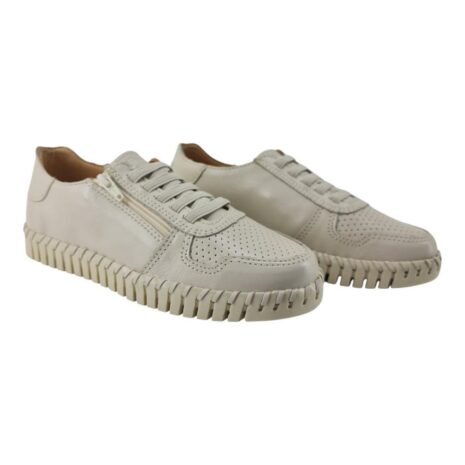 986271841 1748092810354.jpg OFF WHITE