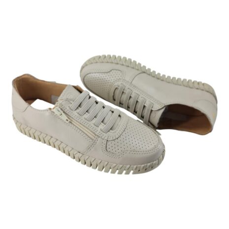 986271841 1748092810910.jpg OFF WHITE