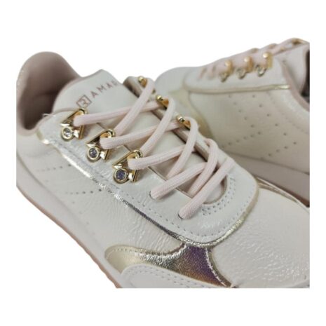 987005713 1749220373198.jpg COCONUT