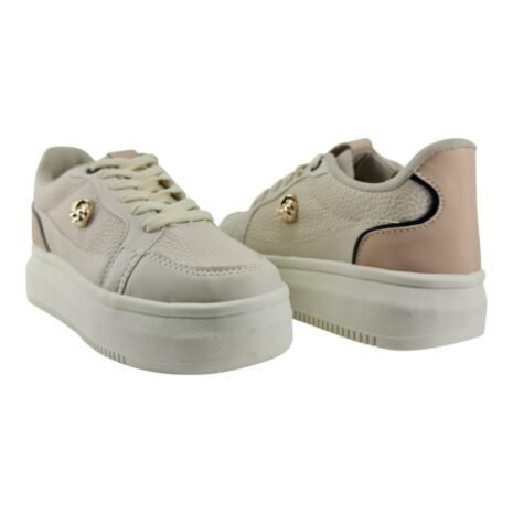 987131841 1748627215879.jpg OFF WHITE