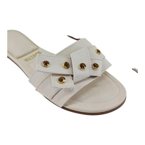 990881080 1757076050940.jpg BRANCO OFF