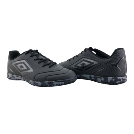tênis futsal masculino umbro PRETO