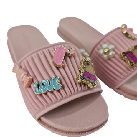 99915221 1765628551404.jpg ROSA