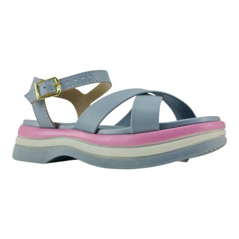 999215828 1764872934364.jpg AZUL SKY