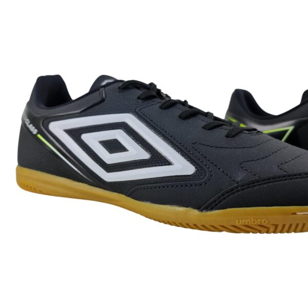tênis futsal masculino umbro