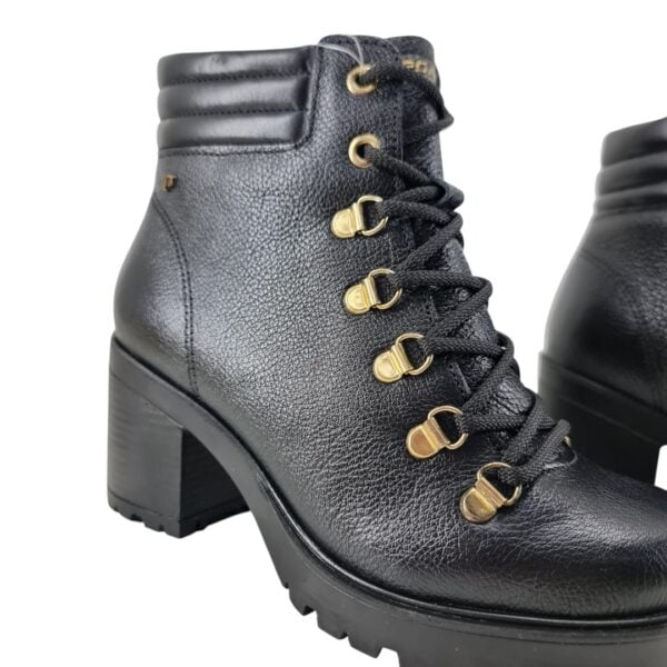 bota coturno feminino pegada bota coturno feminino pegada