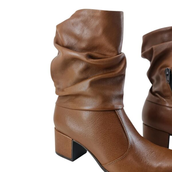 bota feminina cano curto pegada