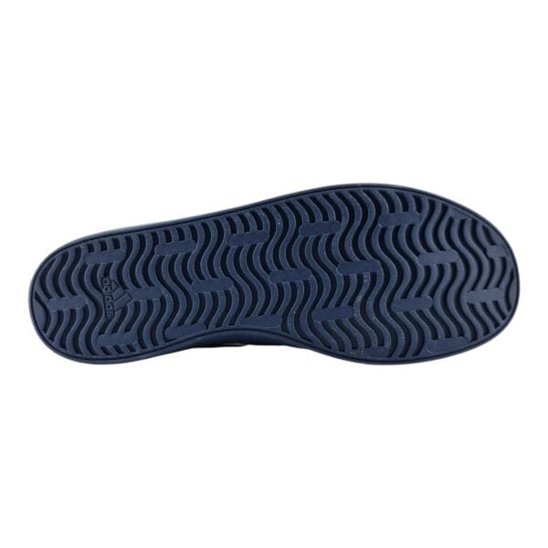 tênis feminino casual adidas